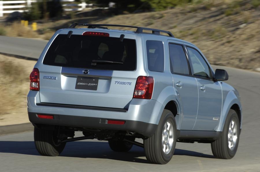  Mazda Tribute 2008 года  (фото 9 из 21)